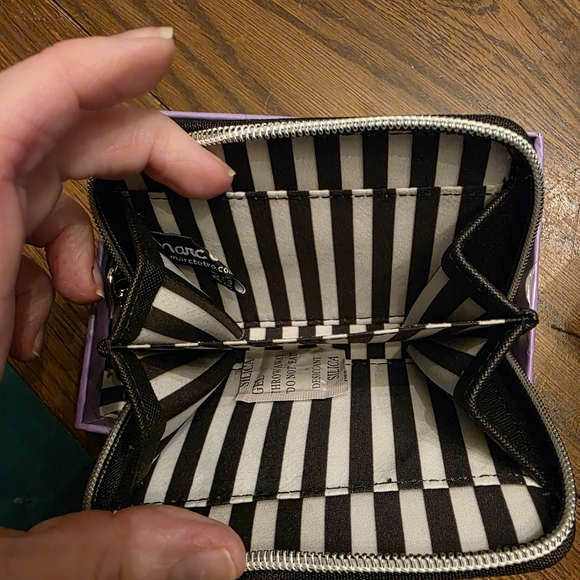 Stylish Black Wallet With Bichon Frise. NWT - Picture 3 of 5